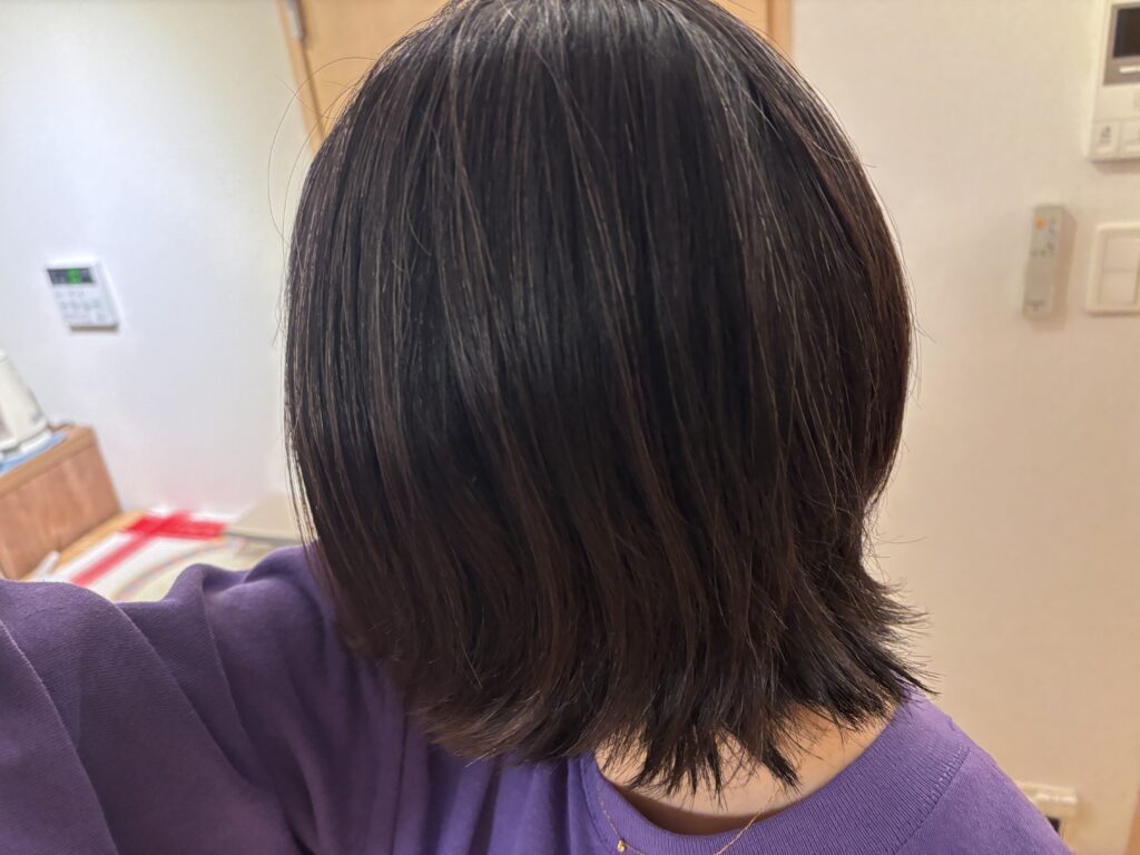 30代女性グレイヘア移行中