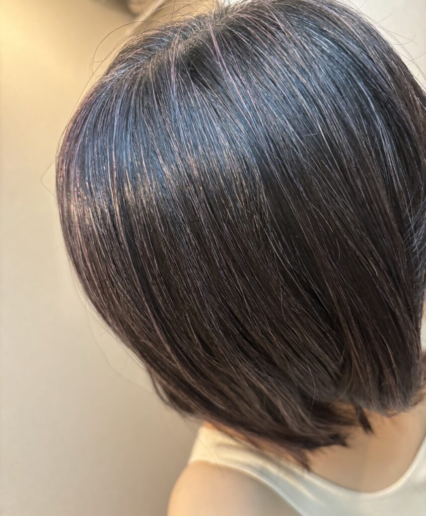 エブリ　アンナドンナ　カラートリートメント　カシスピンクを白髪に使ってみた様子